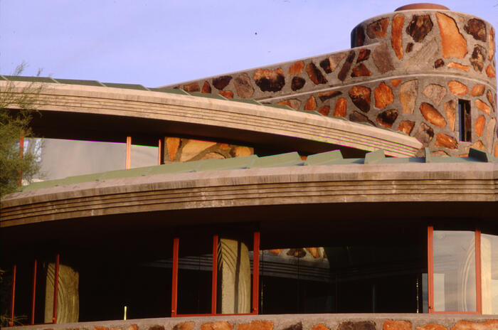 Exterior View (detail), House for David Elgin and Annaliese Dodge ("Poppyfield 2") [Scottsdale, Arizona] (1989)